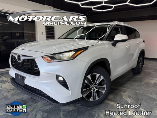 Wind Chill Pearl 2024 Toyota Highlander XLE