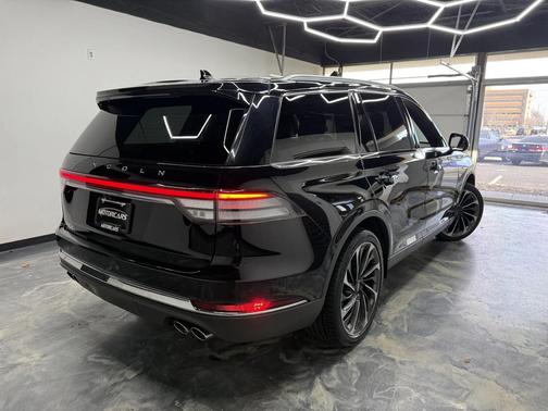 2021 Lincoln Aviator Reserve AWD