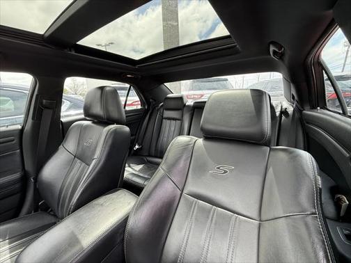 2014 Chrysler 300 S