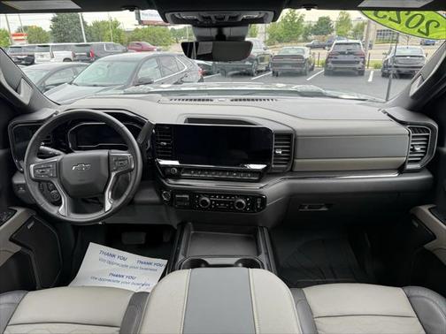 2025 Chevrolet Silverado 2500 4WD Crew Cab Standard Bed ZR2