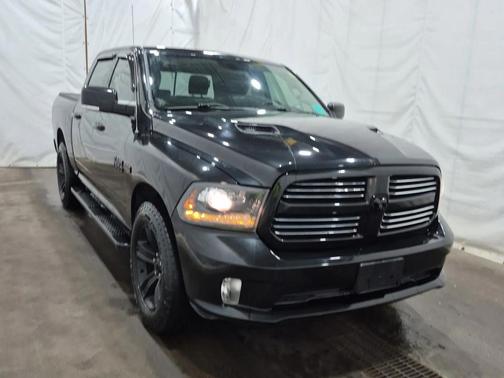2015 RAM 1500 Sport