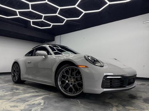 2024 Porsche 911 Carrera