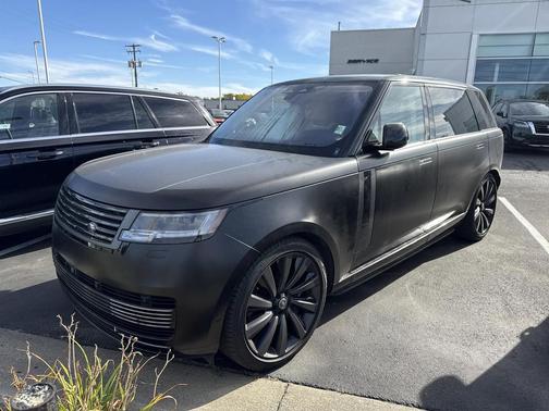 2023 Land Rover Range Rover SV