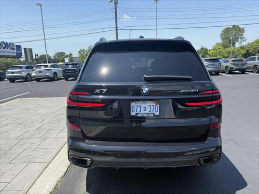 2024 BMW X7 xDrive40i