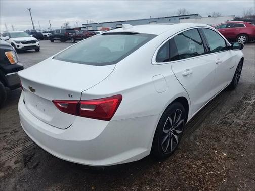 2017 Chevrolet Malibu 1LT