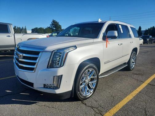2018 Cadillac Escalade Luxury