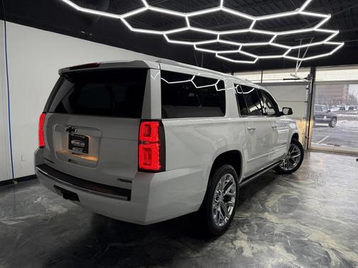2017 Chevrolet Suburban Premier