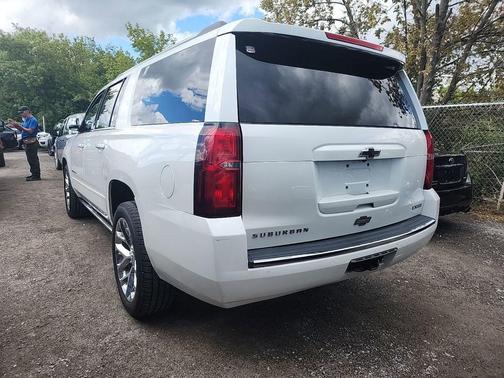 2017 Chevrolet Suburban Premier