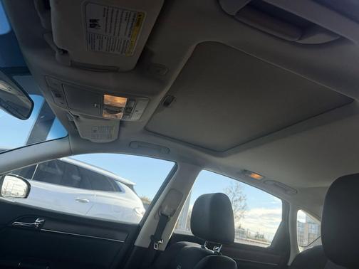 2010 INFINITI M35x Base