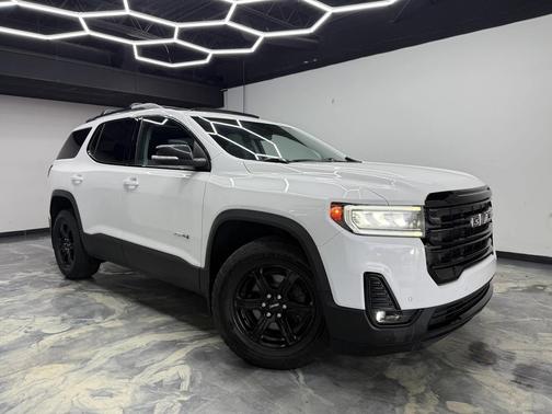 2021 GMC Acadia AWD AT4