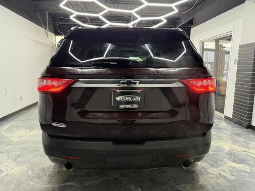 2020 Chevrolet Traverse LT