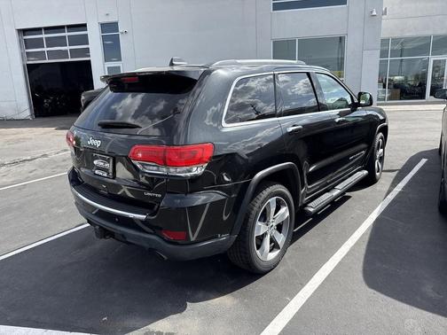 Brilliant Blk Crystal Prl 2016 Jeep Grand Cherokee Limited