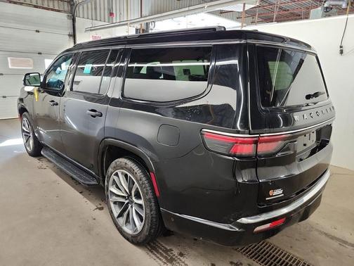 2023 Jeep Wagoneer Series II