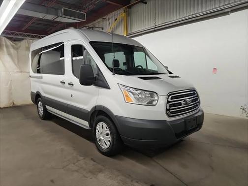 2017 Ford Transit-150 XLT