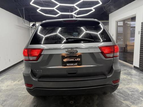 2011 Jeep Grand Cherokee Laredo