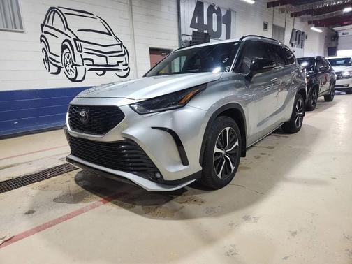 2021 Toyota Highlander XSE