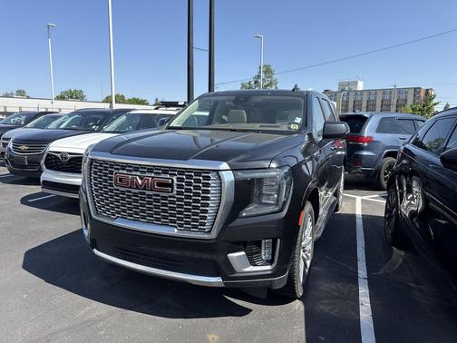 Onyx Black 2023 GMC Yukon Denali