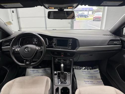 2019 Volkswagen Jetta 1.4T R-Line
