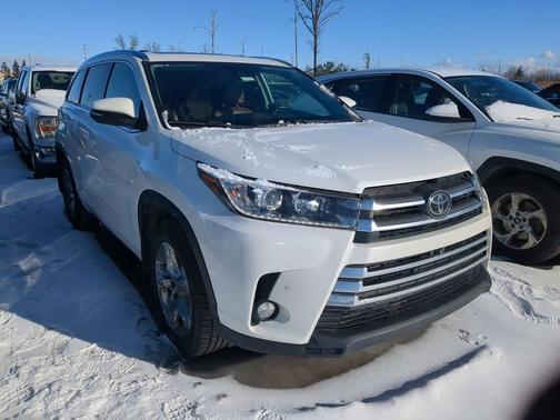 2017 Toyota Highlander Limited