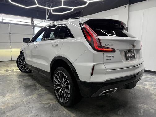 2024 Cadillac XT4 Sport