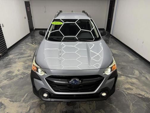 2023 Subaru Outback Touring