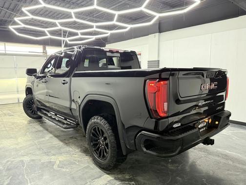 2022 GMC Sierra 1500 AT4X