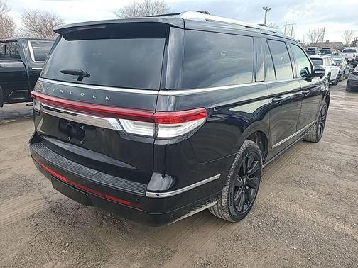Infinite Black 2023 Lincoln Navigator Reserve
