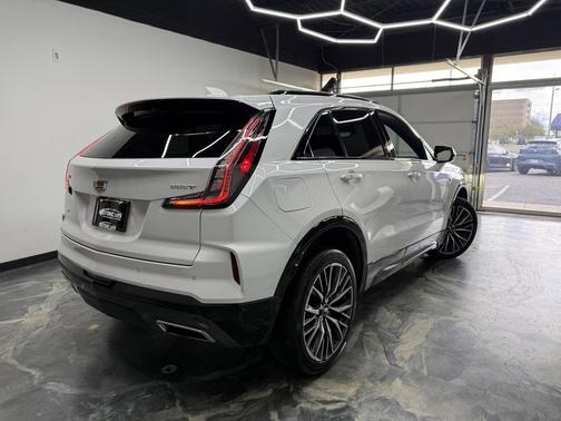 Crystal White Tricoat 2024 Cadillac XT4 Sport