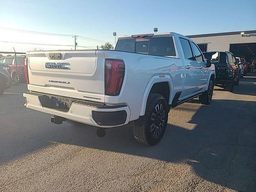 2025 GMC Sierra 3500 Denali