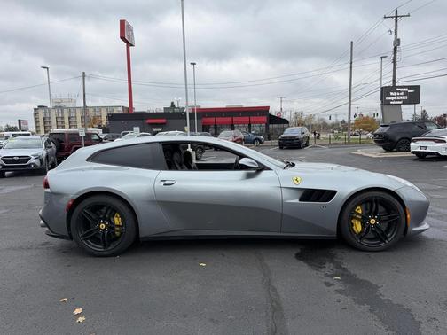 2017 Ferrari GTC4Lusso V12