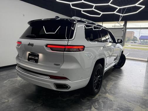 2021 Jeep Grand Cherokee L Summit