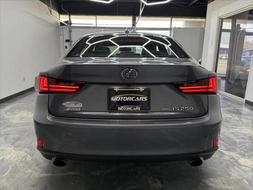 2015 Lexus IS 250 Crafted Line