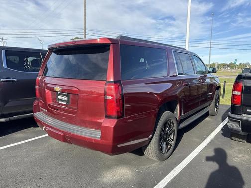 2017 Chevrolet Suburban LT