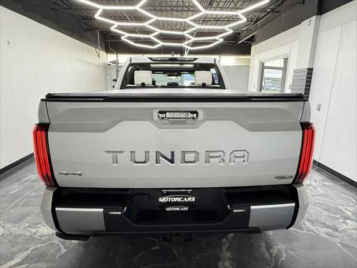 2024 Toyota Tundra Hybrid Capstone