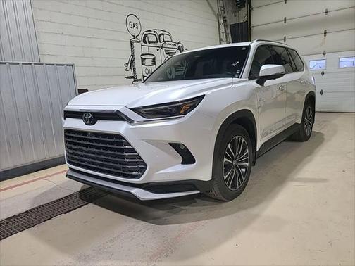 2024 Toyota Grand Highlander Platinum