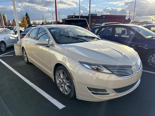 2014 Lincoln MKZ Base
