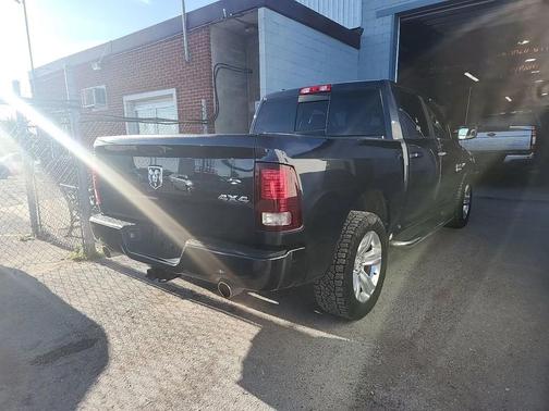 2016 RAM 1500 Sport