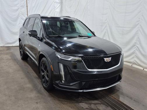 Stellar Black Metallic 2021 Cadillac XT6 Sport AWD
