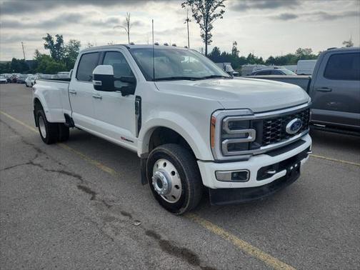 2023 Ford F-450 Limited