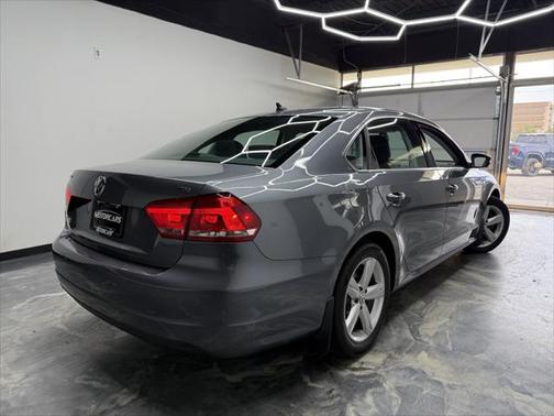 2015 Volkswagen Passat 1.8T Limited Edition