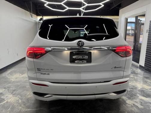 2023 Buick Enclave Avenir AWD