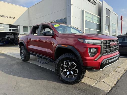 2023 GMC Canyon AT4X