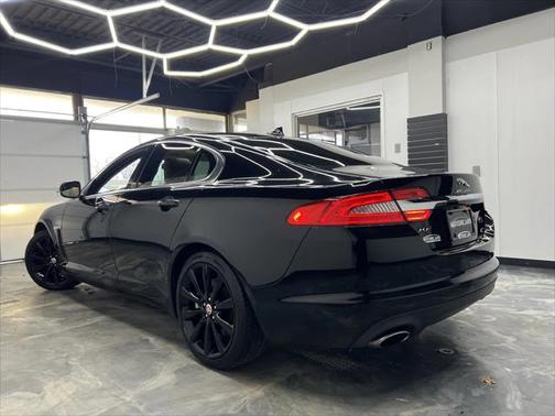 2014 Jaguar XF R
