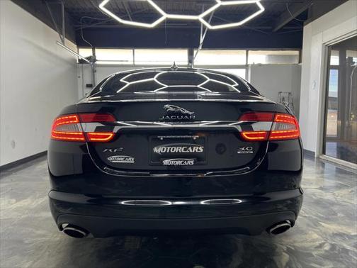 2014 Jaguar XF R