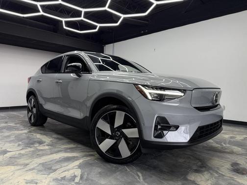2024 Volvo C40 Recharge Pure Electric Twin Ultimate