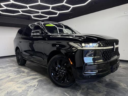 2025 Lincoln Navigator Reserve