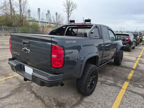 Gray 2019 Chevrolet Colorado ZR2