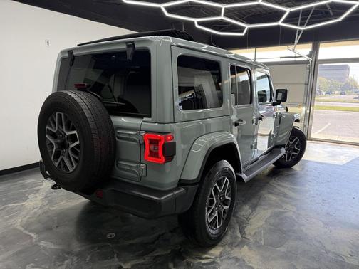 Earl 2024 Jeep Wrangler 4-Door Sahara