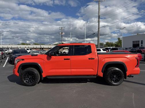 2022 Toyota Tundra Hybrid TRD Pro