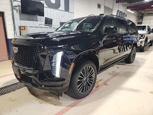 2025 Cadillac Escalade ESV Sport Platinum